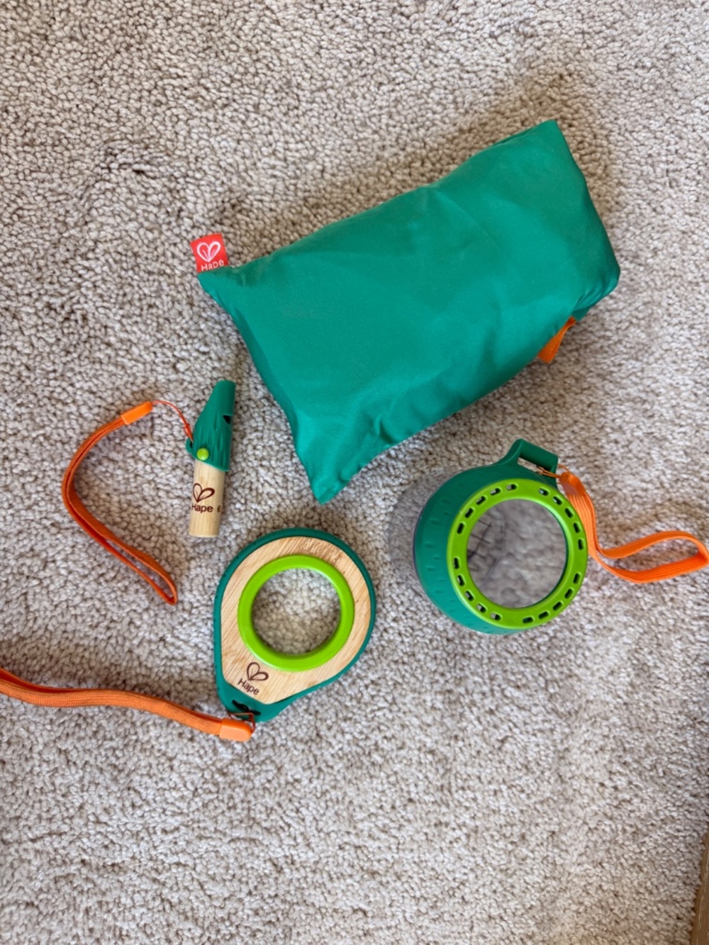 Hape Nature Fun Explorer Set - Picture 2 of 3